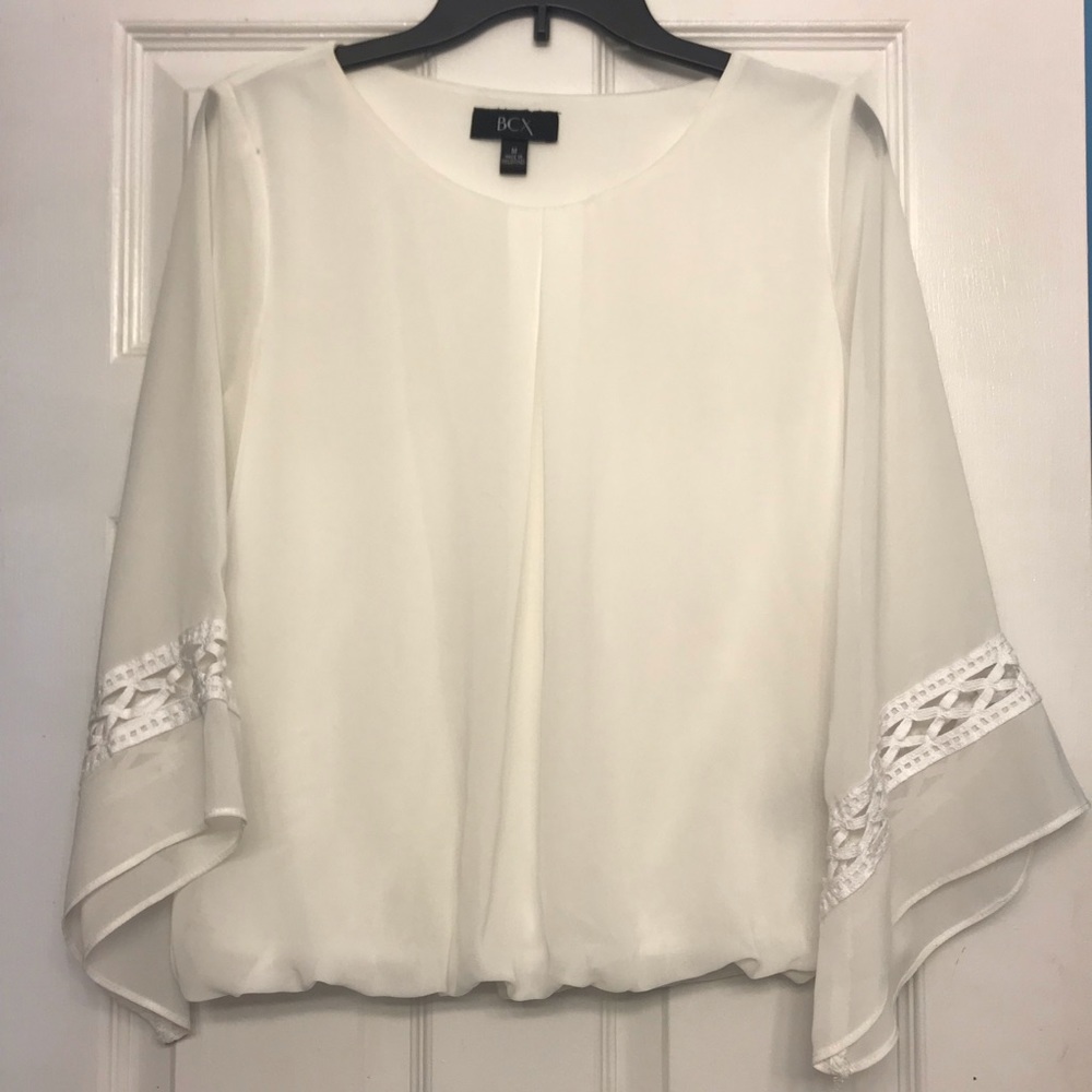 White long sleeve blouse